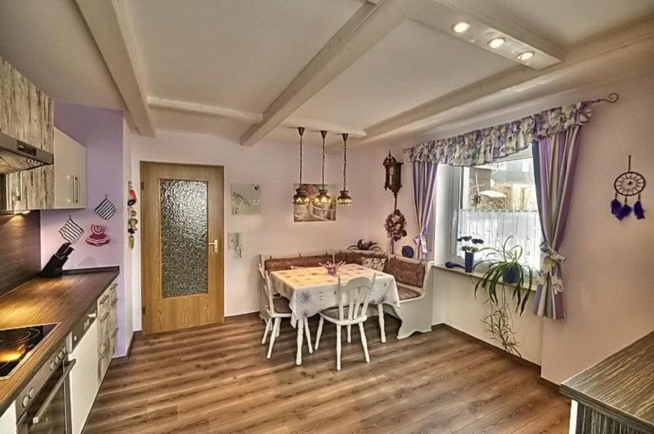 Haus Lila Welle Apartment Nordhalben Ngoại thất bức ảnh